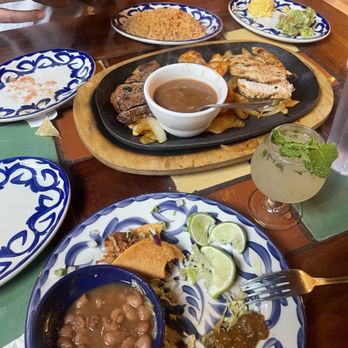 El Torito - FAJITAS COMBO - Mexican Near Me - West Covina, California El Torito - FAJITAS COMBO - Mexican Near Me - West Covina, California