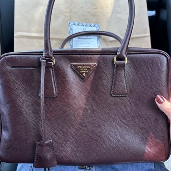 Elite Repeat Consignment Boutique - I couldn't leave without taking her with me, comes with authenticity docs and all hardware: keys, lock - Jewelry Near Me - New City, New York