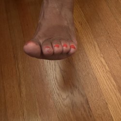 Top Nails