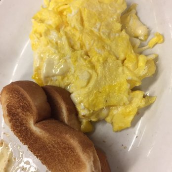 Ford News Diner - 2 scrambled eggs with white toast - Diners Near Me - Middletown, Connecticut