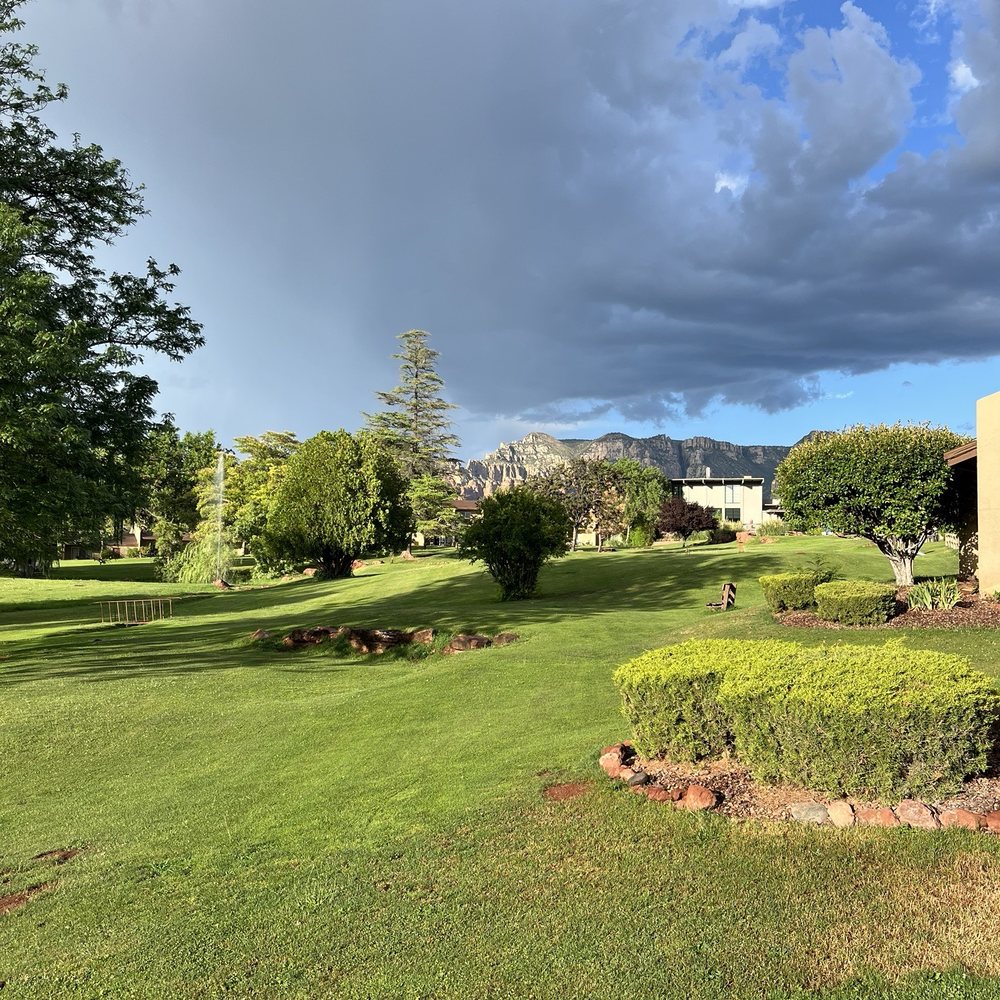 Poco Diablo Resort - Serenity Lawn - Hotels Near Me - Sedona, Arizona Poco Diablo Resort - Serenity Lawn - Hotels Near Me - Sedona, Arizona