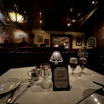 The Derby - Dark and romantic setting - Steakhouses Near Me - Arcadia, California The Derby - Dark and romantic setting - Steakhouses Near Me - Arcadia, California