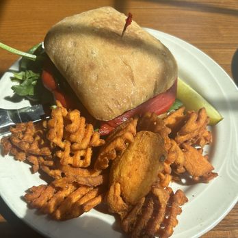Scargo Cafe - Mediterranean Portobello Sandwich and the BEST sweet potato fries! - American Near Me - Dennis, Massachusetts Scargo Cafe - Mediterranean Portobello Sandwich and the BEST sweet potato fries! - American Near Me - Dennis, Massachusetts