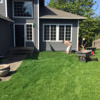 Nguyen Landscaping and Construction - Planting new sod - Landscaping Near Me Nguyen Landscaping and Construction - Planting new sod - Landscaping Near Me