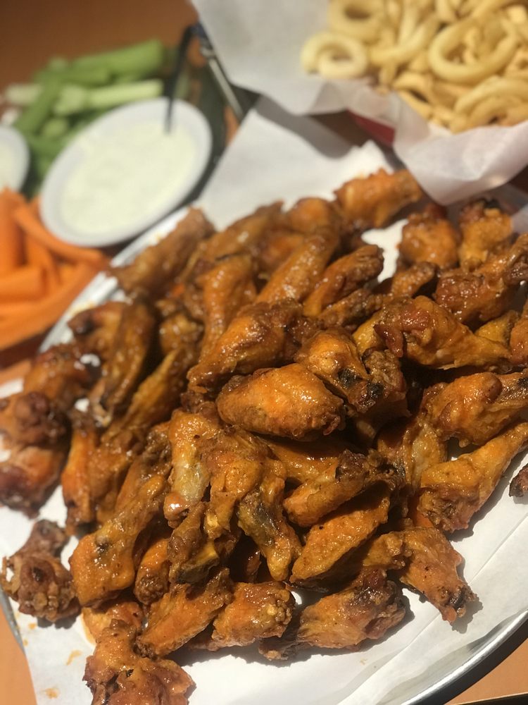 HOT WINGS CAFE 468 Photos & 1079 Reviews 7011 Melrose Ave, Los