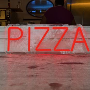 Sammataro - Pizza Near Me - Austin, Texas