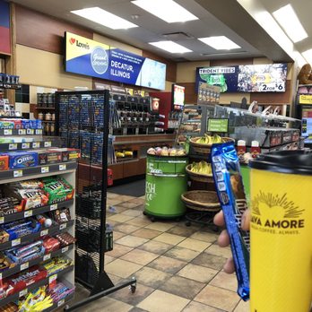 Love's Travel Stop - Very clean and organized location. - Convenience Stores Near Me - Newton, Iowa Love's Travel Stop - Very clean and organized location. - Convenience Stores Near Me - Newton, Iowa