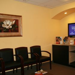 Smile Arts Dentistry of Greenbelt - Reception Area, Dr. Shakoori's dental office in Greenbelt, MD