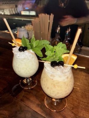 Churchill Cocktail Bar by null