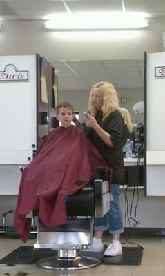 DAN’S BARBER SALON - Updated January 2025 - 3251 W Rd, Trenton