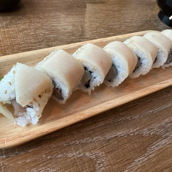 Momonoki - Sushi Bars Near Me - Peachtree City, Georgia