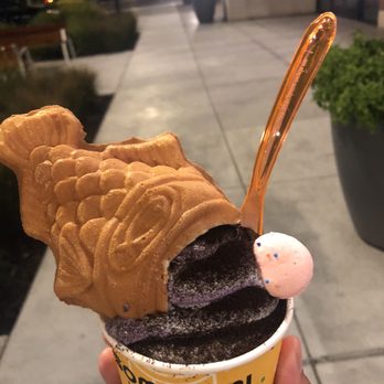 Somisomi - ube sesame swirl w/ Oreo crumbs & a custard filling - Ice Cream & Frozen Yogurt Near Me - Pleasanton, California Somisomi - ube sesame swirl w/ Oreo crumbs & a custard filling - Ice Cream & Frozen Yogurt Near Me - Pleasanton, California