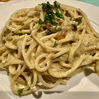 Giacomo's Cibo e Vino - Carbonara - Italian Near Me - Houston, Texas Giacomo's Cibo e Vino - Carbonara - Italian Near Me - Houston, Texas