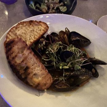 Fig 313 - Mussels - New American Near Me - San Clemente, California Fig 313 - Mussels - New American Near Me - San Clemente, California