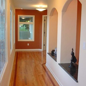 Argon Construction - a hallway leading to a living room - General Contractors Near Me - Morgan Hill, California Argon Construction - a hallway leading to a living room - General Contractors Near Me - Morgan Hill, California