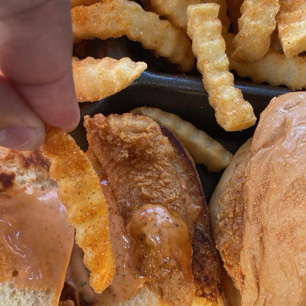 Size comparison of a fry to chicken meat on nibbler