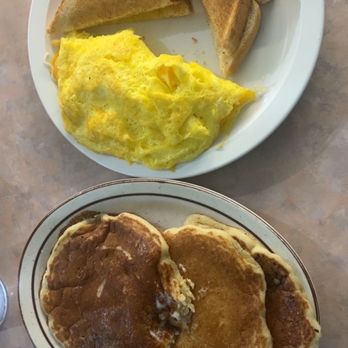 Uncle Louie's Diner - Breakfast & Brunch Near Me - Sturgis, South Dakota Uncle Louie's Diner - Breakfast & Brunch Near Me - Sturgis, South Dakota