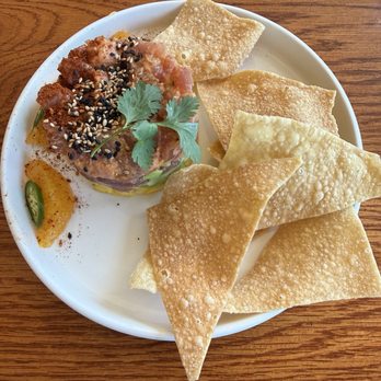 Wonderland Ocean Pub - Tuna tartare - New American Near Me - San Diego, California Wonderland Ocean Pub - Tuna tartare - New American Near Me - San Diego, California