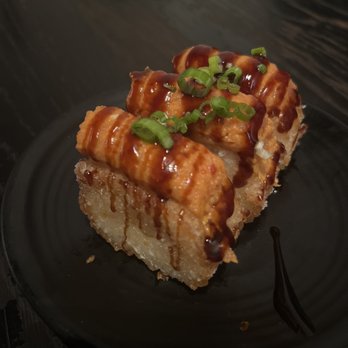 Two Ten Jack - Crispy rice and tuna - Cocktail Bars Near Me - Nashville, Tennessee Two Ten Jack - Crispy rice and tuna - Cocktail Bars Near Me - Nashville, Tennessee