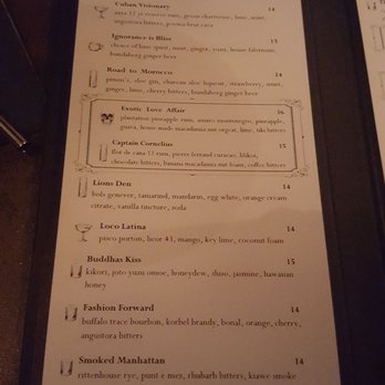 Gaslamp  - Specialty liqueurs from around the world. Bartenders is amazing with all his drink concoctions! - Steakhouses Near Me - Kailua, Hawaii