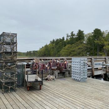 Off the Boat Lobster - Dock area - Seafood Markets Near Me - York, Maine