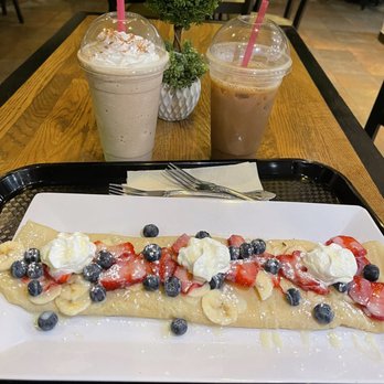 Casa de Cafe - Coconut Horchata Frappe, Cafe de Olla and Lechera y frutas crepe - Coffee & Tea Near Me - Whittier, California