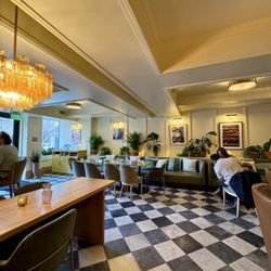 Clayton Hotel & Members Club
