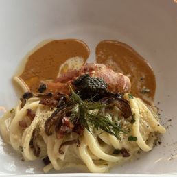 Lobster Carbonara