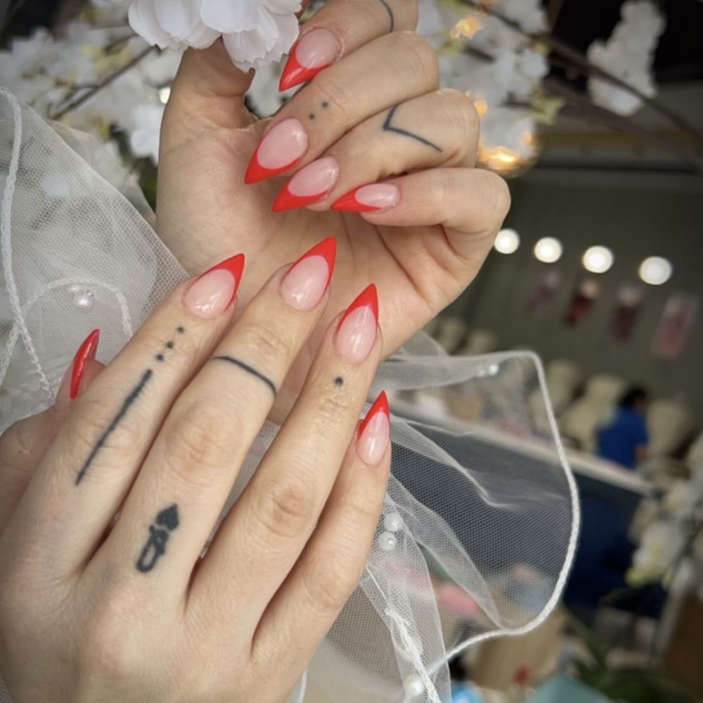 Luxo Nail Spa - Nails by Mariah - Nail Salons Near Me - Chicago, Illinois Luxo Nail Spa - Nails by Mariah - Nail Salons Near Me - Chicago, Illinois