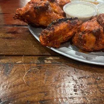 North End Pizzeria - Burnt chicken wings. - Pizza Near Me - Burbank, California North End Pizzeria - Burnt chicken wings. - Pizza Near Me - Burbank, California