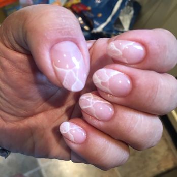 Bisou - Minimal art - Nail Salons Near Me - New York, New York Bisou - Minimal art - Nail Salons Near Me - New York, New York