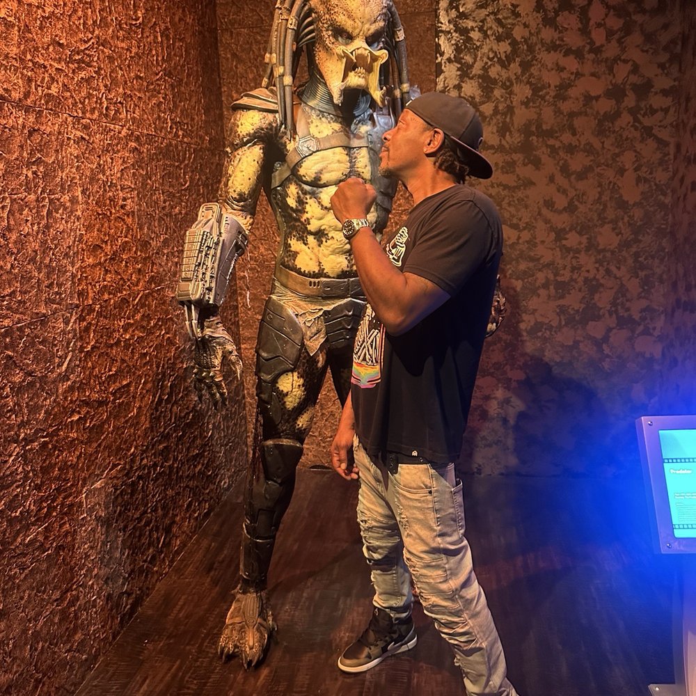 Hollywood Wax Museum - Predator - Museums Near Me - Pigeon Forge, Tennessee Hollywood Wax Museum - Predator - Museums Near Me - Pigeon Forge, Tennessee
