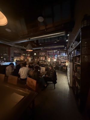 kibbitznest books, brews & blarney by null