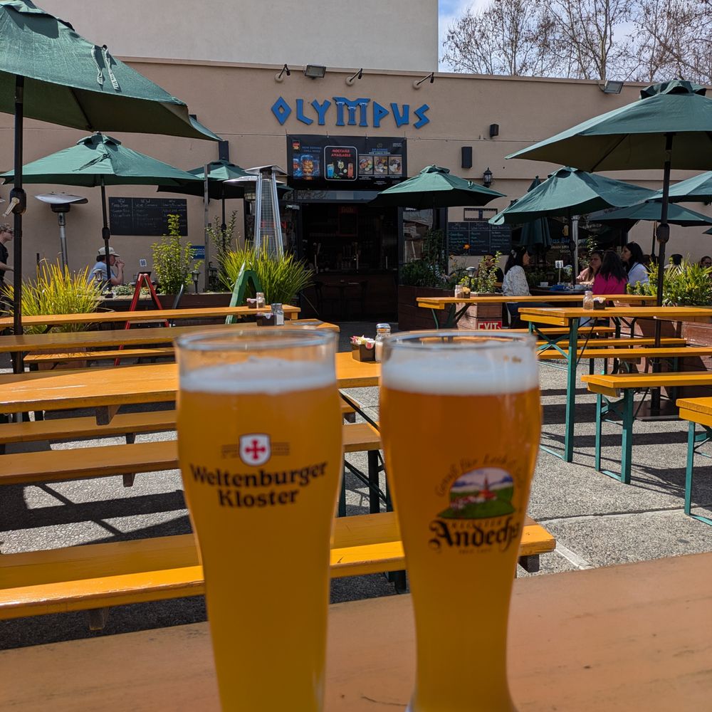 Das Bierhauz - Mountain View - Weizen-Bock and Weiss Andechs - Beer Gardens Near Me - Mountain View, California