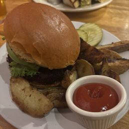 Salmon burger Salmon burger