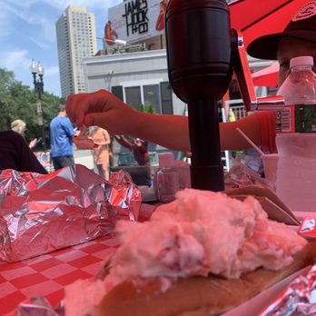 James Hook & Co - Large Lobster Roll with Mayo - Seafood Near Me - Boston, Massachusetts