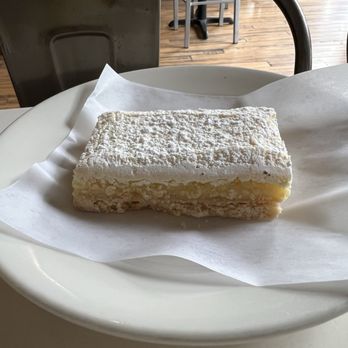 Natural Cafe - Lemon bar - Salad Near Me - Goleta, California