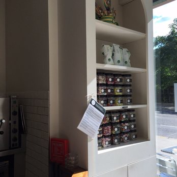 Coffee & Candy - Desserts Near Me - London, XGL