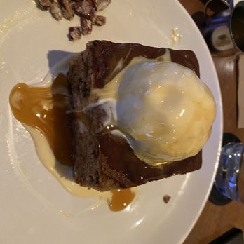 Moxies St. Albert Trail Restaurant - Canadian (New) Near Me - Edmonton, Alberta Moxies St. Albert Trail Restaurant - Canadian (New) Near Me - Edmonton, Alberta