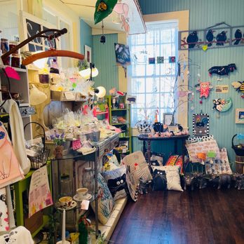 When Pigs Fly - Arts & Crafts Near Me - Smithfield, Virginia When Pigs Fly - Arts & Crafts Near Me - Smithfield, Virginia