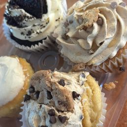Cupcakes!! Cupcakes!!
