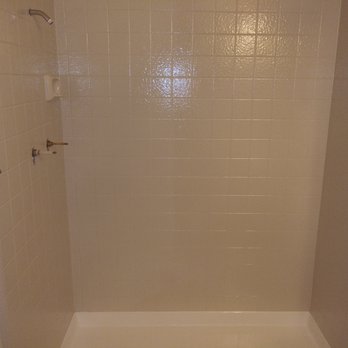 Miracle Method - Santa Clara - Shower pan and tile. Right after finishing the job. - Refinishing Services Near Me - Santa Clara, California Miracle Method - Santa Clara - Shower pan and tile. Right after finishing the job. - Refinishing Services Near Me - Santa Clara, California