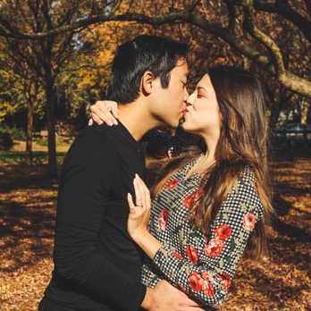 LoveStruck Photography - Session Photography Near Me