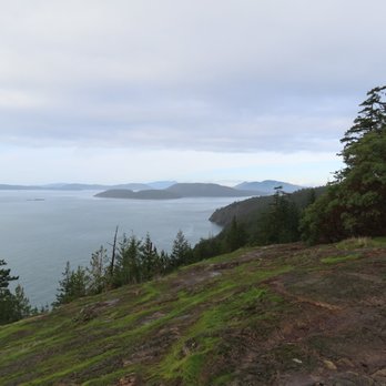 Sharpe Park - Sares Head Overlook - Hiking Near Me - Anacortes, Washington Sharpe Park - Sares Head Overlook - Hiking Near Me - Anacortes, Washington
