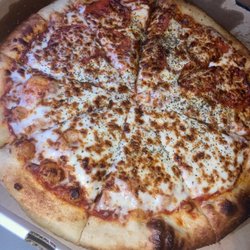 Little Woodrow's Bellaire - Just here for the pizza!