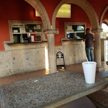 La Estrella Tacos #2 - Mexican Near Me - Pasadena, California La Estrella Tacos #2 - Mexican Near Me - Pasadena, California