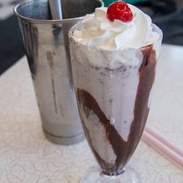 Vanilla Oreo Shakes Vanilla Oreo Shakes