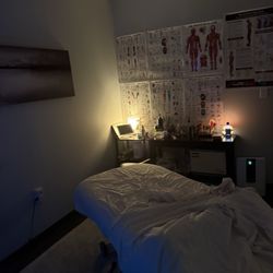 Lake Massage & Wellness