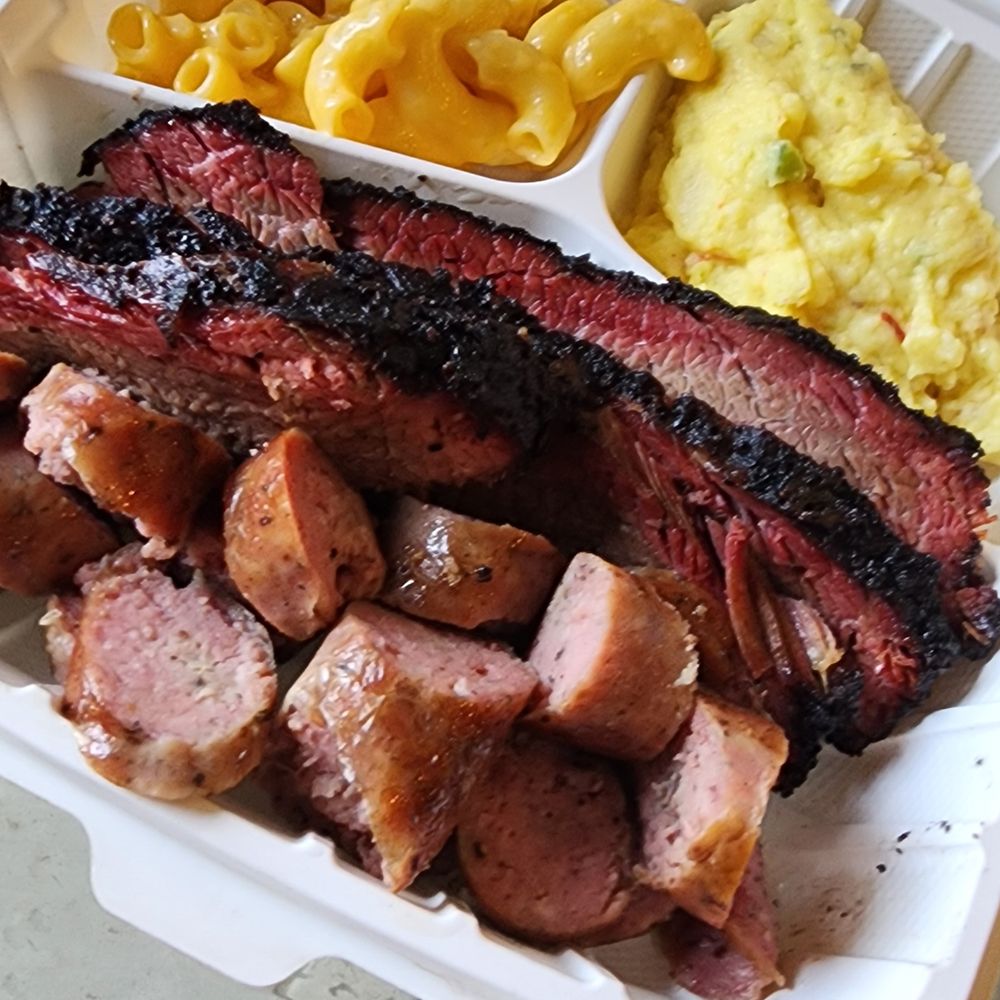 Toothless BBQ - Barbeque Near Me - Stonewall, Texas Toothless BBQ - Barbeque Near Me - Stonewall, Texas