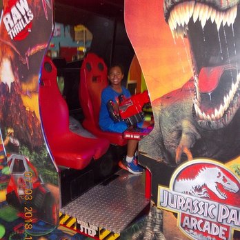 TopJump Trampoline & Extreme Arena - Trampoline Parks Near Me - Pigeon Forge, Tennessee TopJump Trampoline & Extreme Arena - Trampoline Parks Near Me - Pigeon Forge, Tennessee